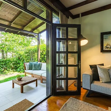 Splendid Surrounded By Nature In Sapanca Sakarya (Marmara)