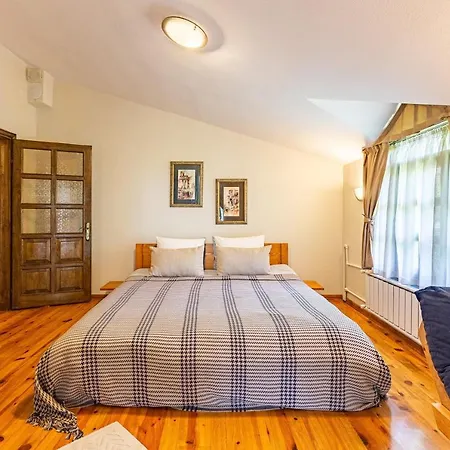 Splendid Surrounded By Nature In Sapanca *